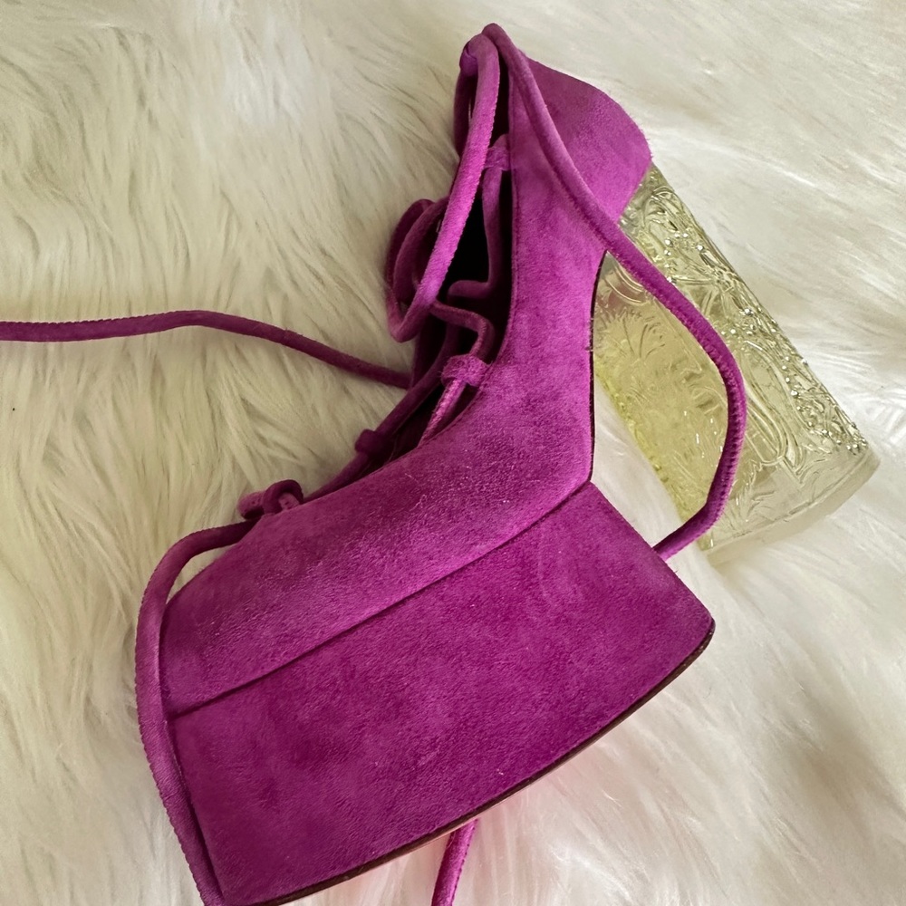 Christian Louboutin ‘Loubi Mystery’ platform - Picture 8 of 10